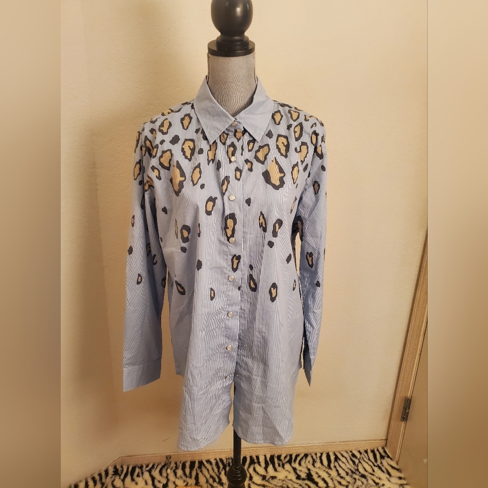 Nwt shirt